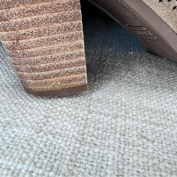 TOMS Majorca Peep Toe Bootie (Stucco Suede Perforated) block heel - Picture 8 of 16